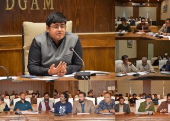 DC Budgam reviews District Capex, stresses Timely and Quality completion of Works