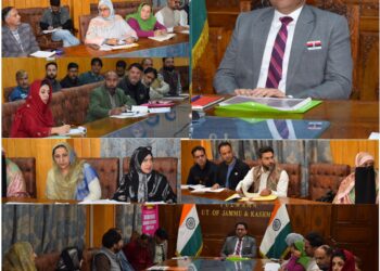 DC Pulwama reviews Education Sector