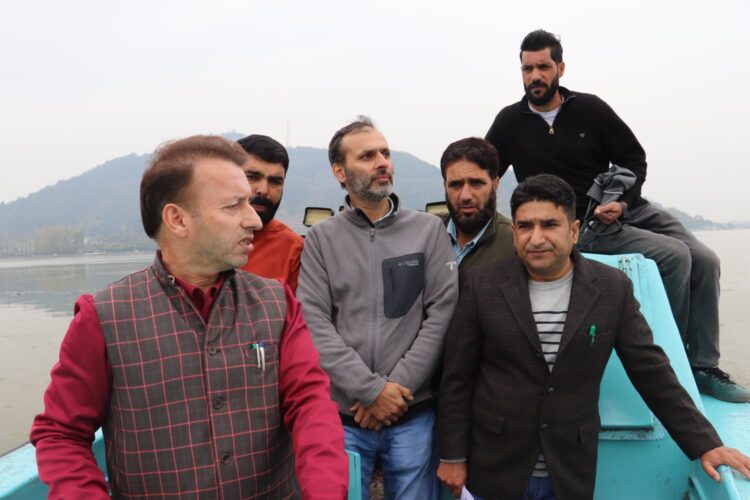 LCMA Reviews Dal Lake Cleanliness Ahead Of Kashmir Marathon