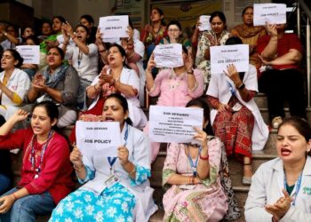 Day 7: NHM employees strike continues, protesters demand pay parity, job security